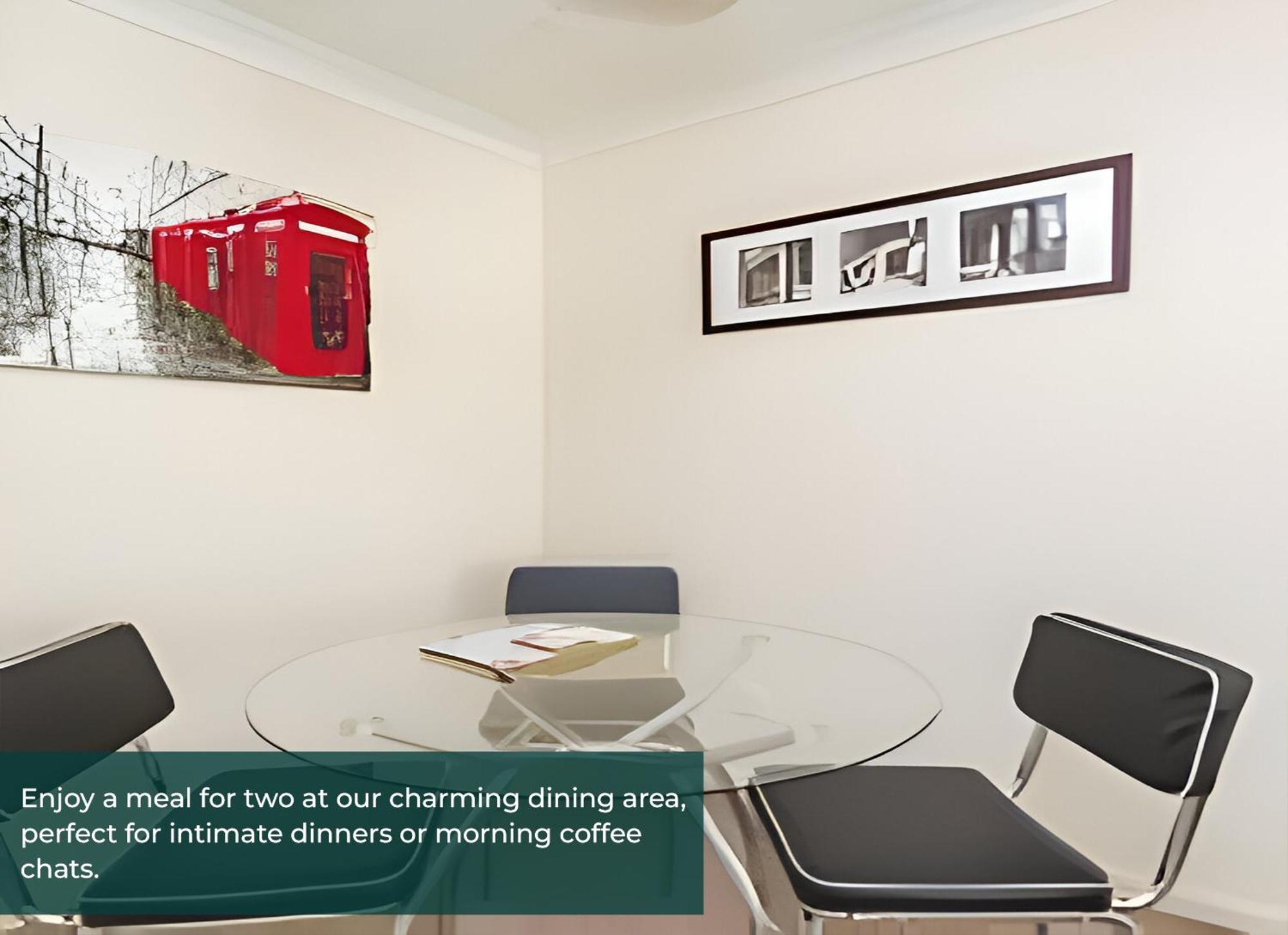 Clarence Suite 1 Bedroom W Free Parking Chatham  Esterno foto